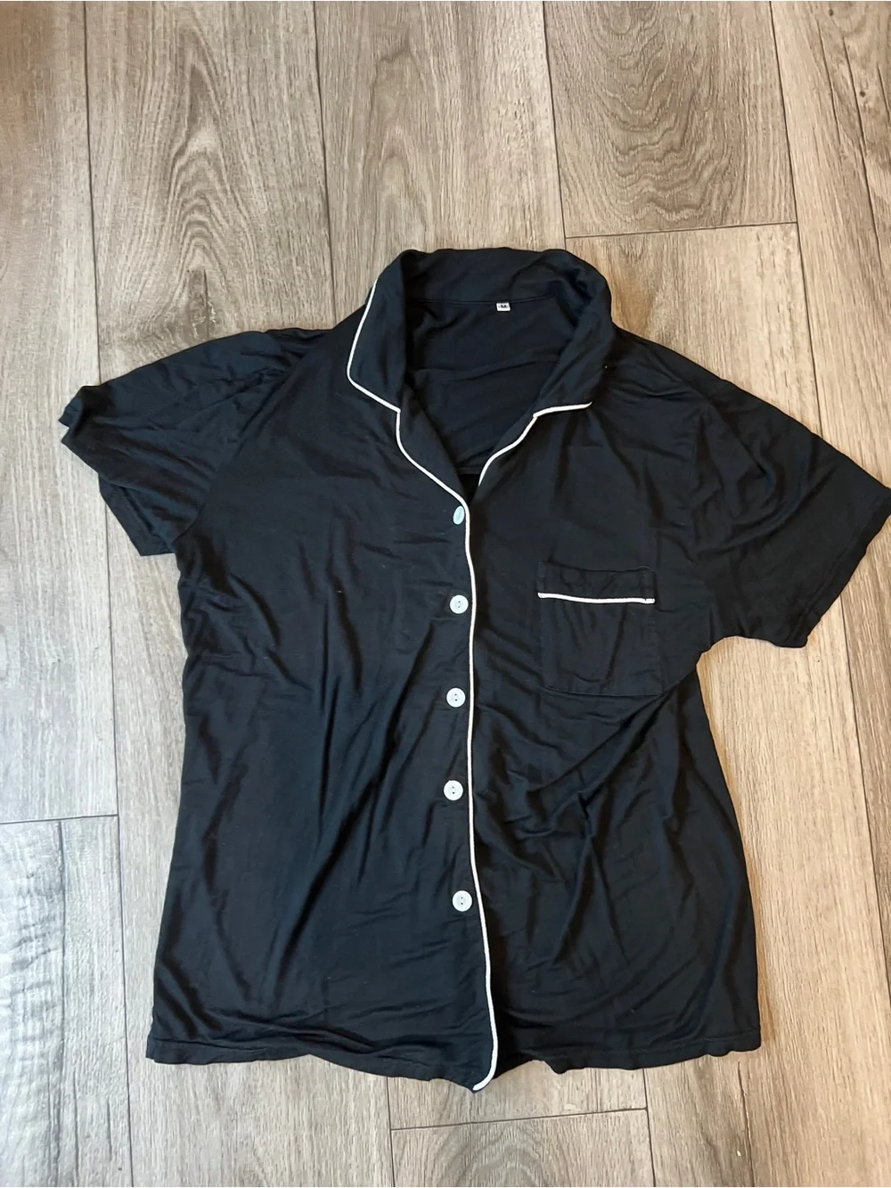 Women’s Black Button Down Pajama Set Short Sleeve Shorts Size M